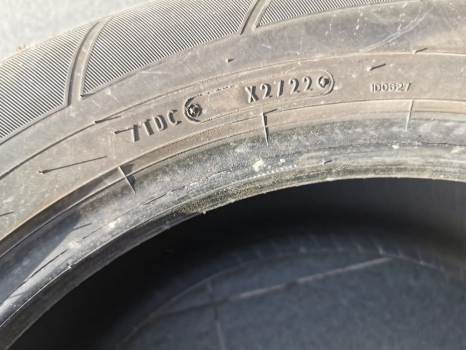Opony DUNLOP 235/60/18