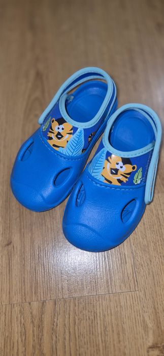 Dzieciece buty na basen, rozmiar 26-27