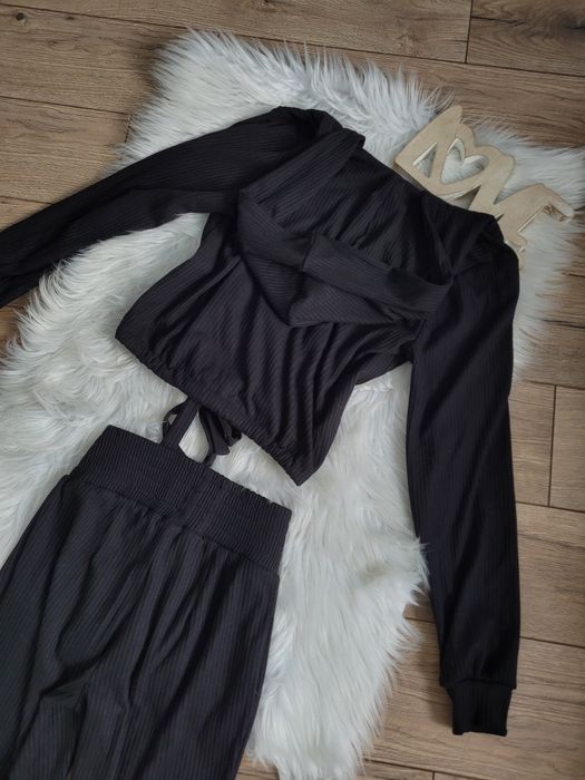 Dres la perla czarny prążek komplet bluza dzwony s