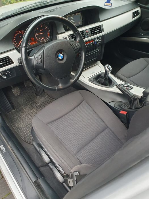 BMW E91 2,0 diesel 143km