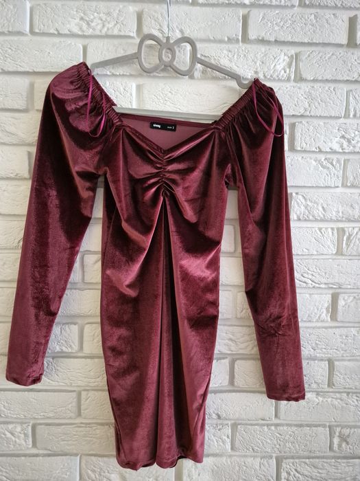 Sukienka mini ala welur bordowa s