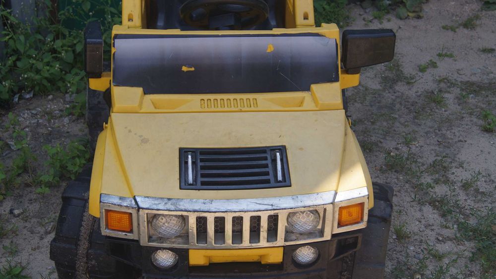 Hummer H2 samochód na akumulator duży jeżdzik do sprawdzenia