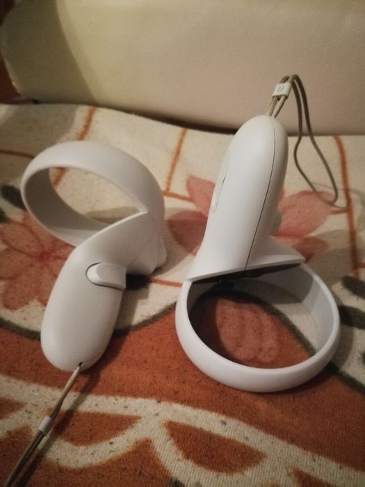 Комплект Oculus Quest 2 з додатками