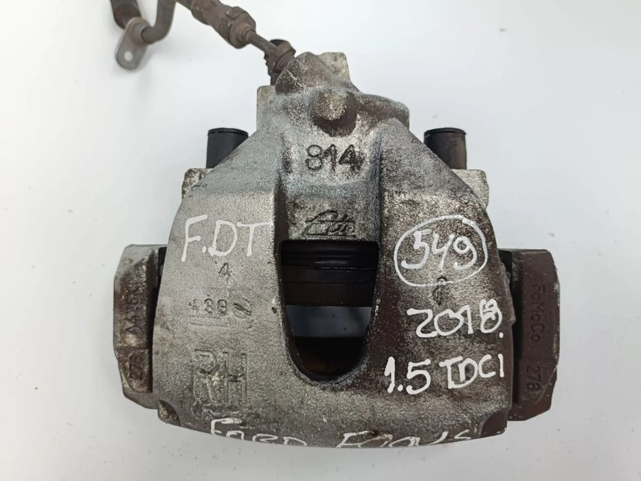 Pinça travão / maxila de travão frente direita FORD Focus III Carrinha