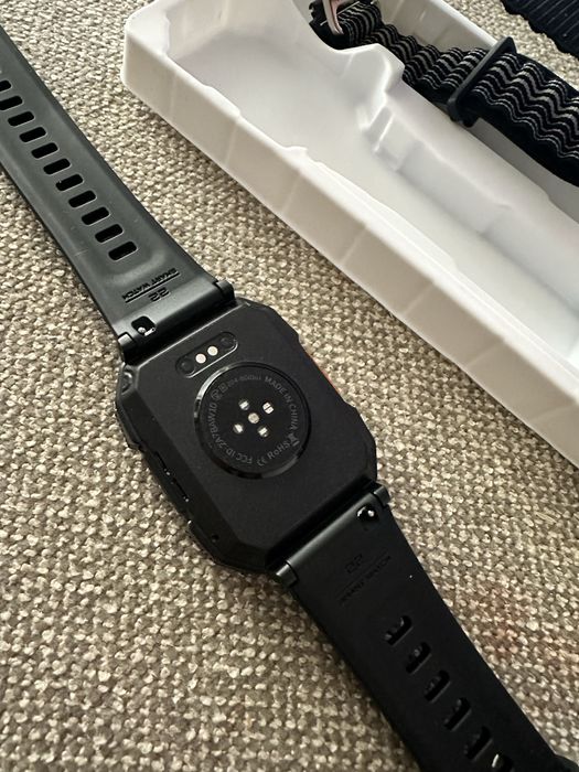 Смарт годинник з ліхтарем Blackview W60