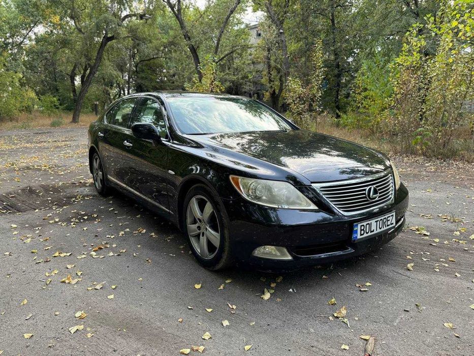 Авторозборка Шрот Lexus LS460 1URFE цвет 212