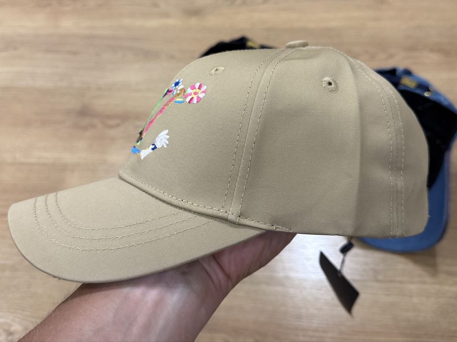 Кепка Louis Vuitton розпродаж