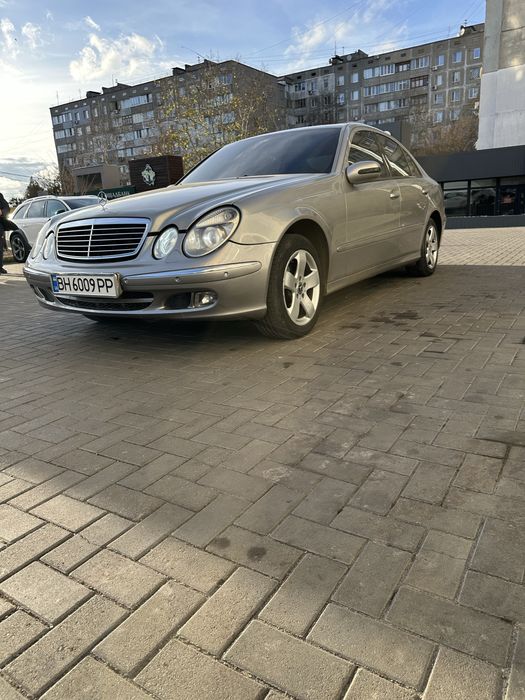 Продам w211   2.7