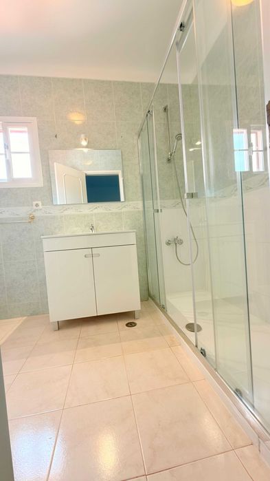 Moradia V4 com piscina privada 450m praia - Férias