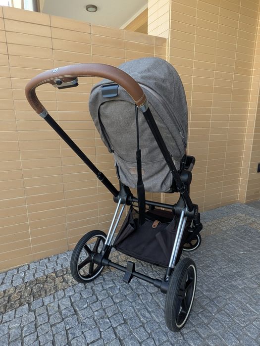 Carrinho Cybex Priam + Ovo Cloud T i-size