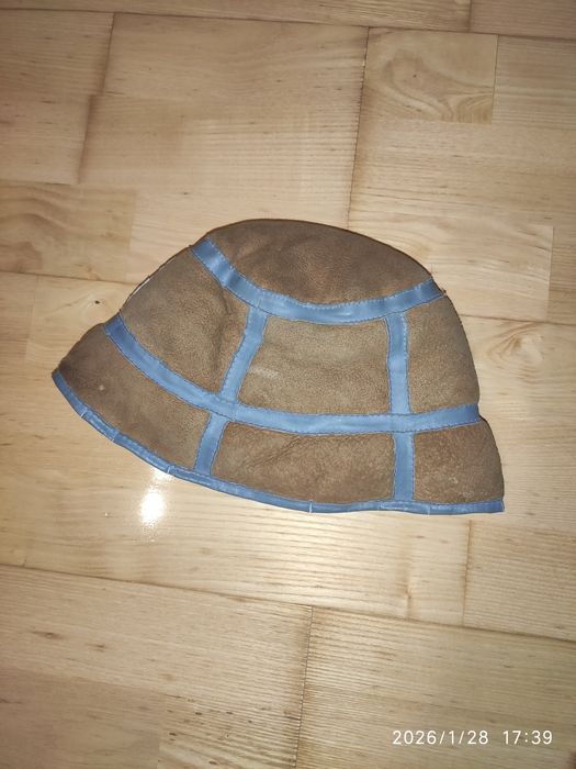 Czapka z  wełny naturalnej