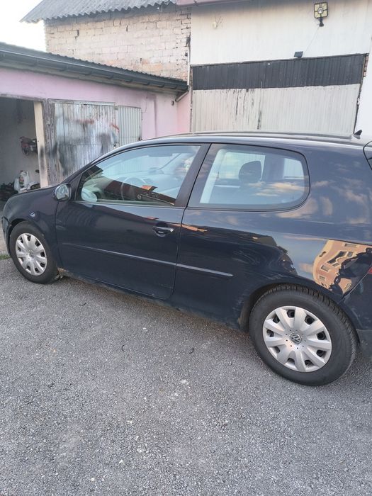 Golf V 1.6 benzyna