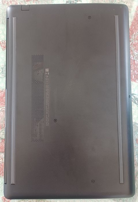 Portatil Hp i3-7020u