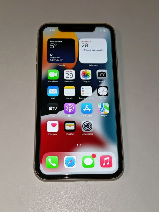Apple iPhone 11 biały.