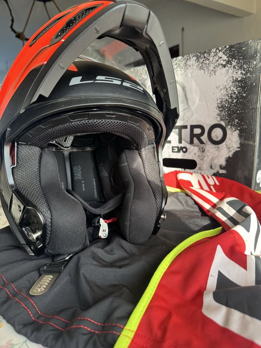 Capacete LS2 Modular