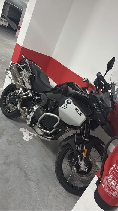 GS 900 adventure 2025