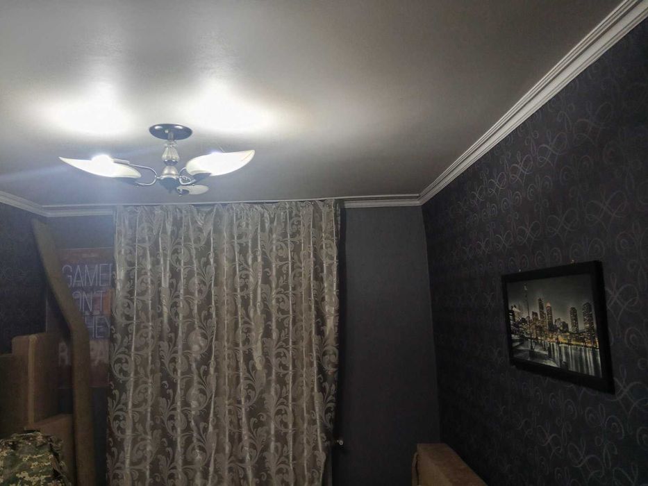 Продам великий дом  з ремонтом в с. Кремидовка. р9