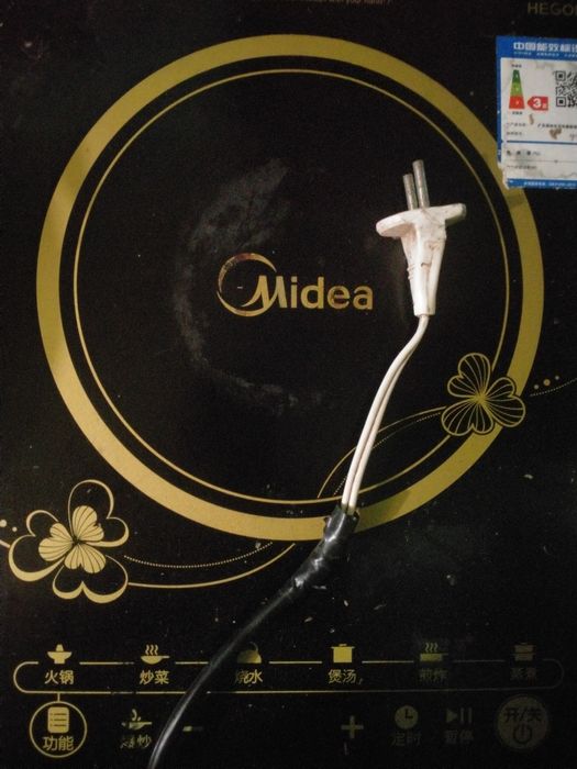 Продам электроплиту