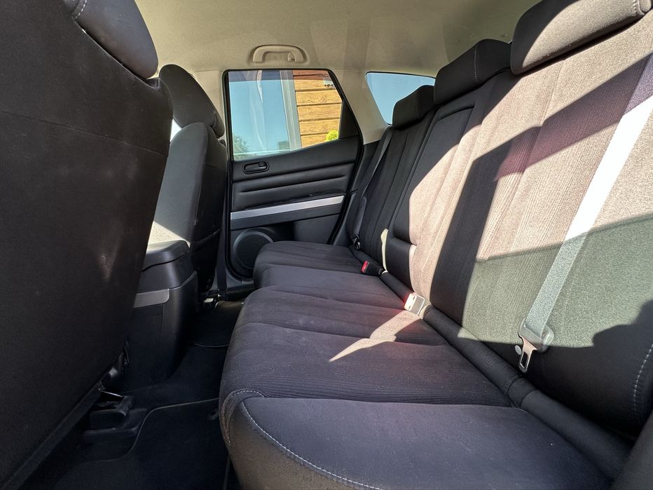 MAZDA CX-7 2010 року, 2.2 дизель, механіка, передній привід.