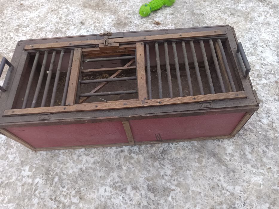 Sprzedam klatki 2  sztuki do ptaków MOŻLIWOŚĆ WYSYŁKI