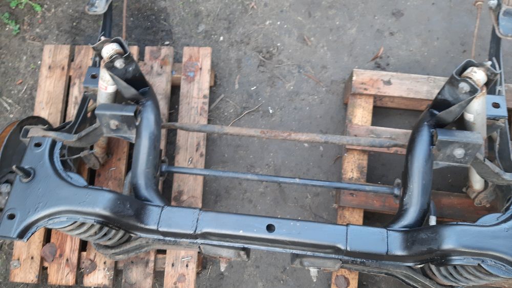 Oś wózek sanki tylne Ford Mondeo mk3 kombi