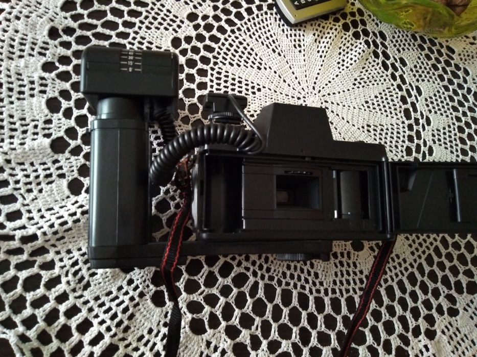 Фотоаппарат-камера CANON плёночный