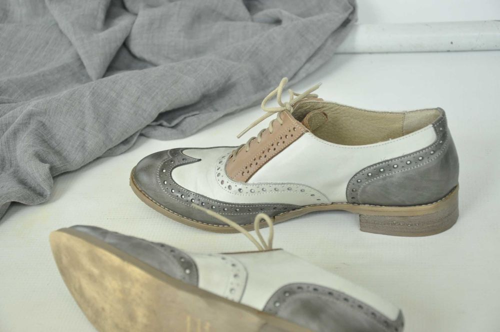 Buty oxfordy skóra Bata rozm. 38