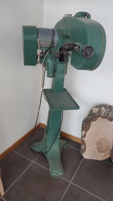 Lixadeira de Cinta Tecmacal