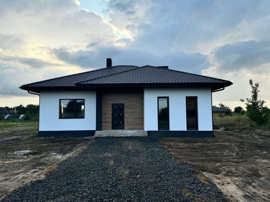 Продам будинок на етапі будівництва  в с Боратин  8 Набережна