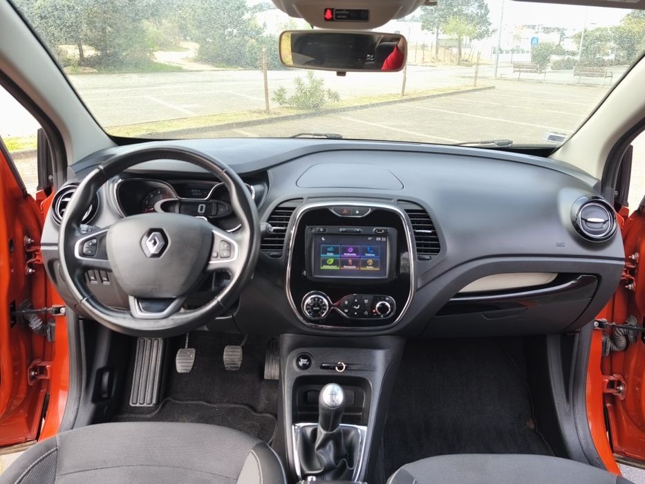 Renault Captur 1.5 DCI Exclusive Garantia/Troco