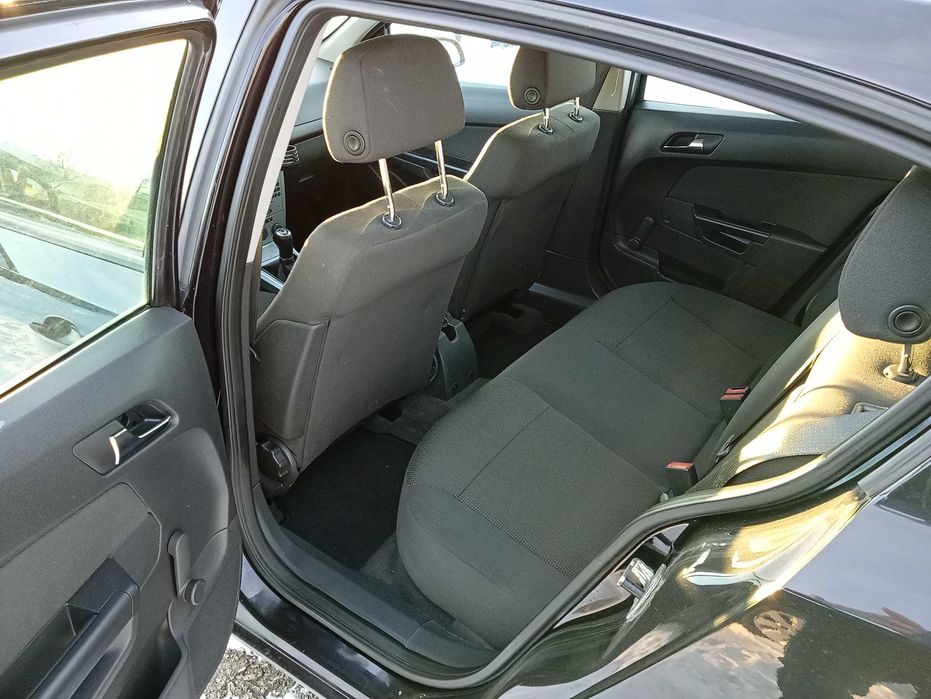 Sprzedam Opel Astra przebieg tylko 109 tys. km