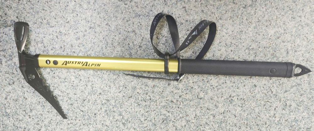 Ледоруб AustriAlpin Compact 2 PC67D