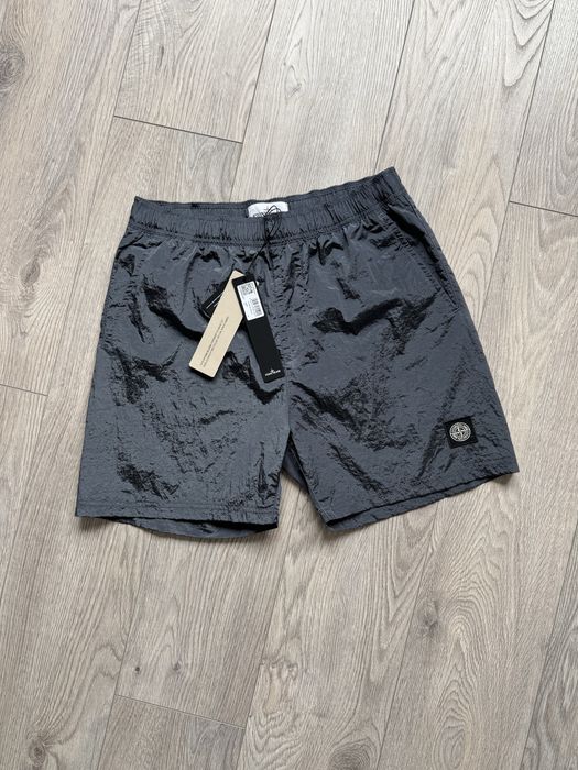 Нейлонові шорти Stone Island
