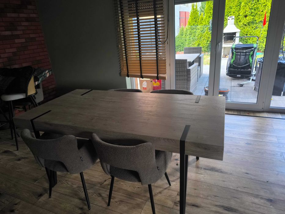 Stół plus 6krzeseł