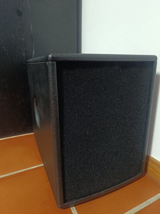 Serviço som / aluguer PA Triplex HK