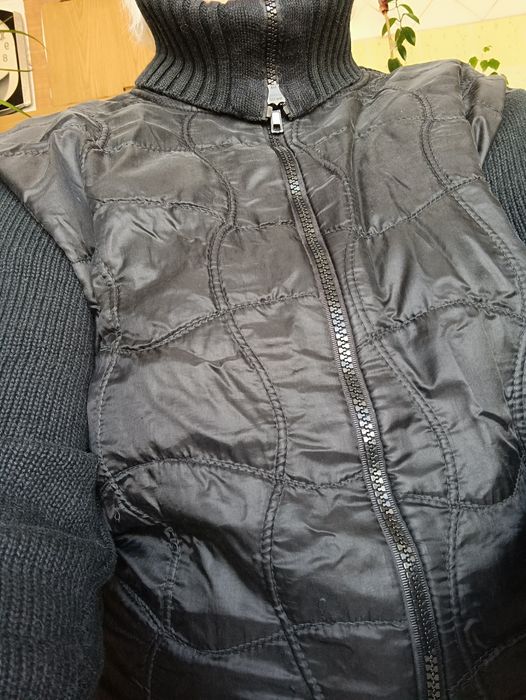 Кофта женская/мужская на молнии.