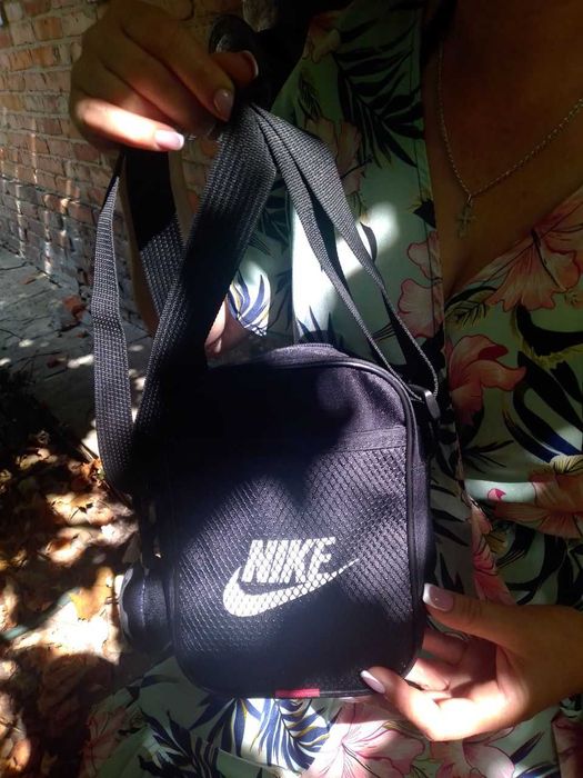 Месенджер Nike / Спортивная сумка через плечо Найк / Барсетка Nike