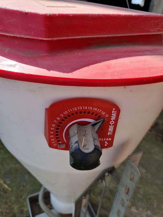 Automat paszowy dla tuczników