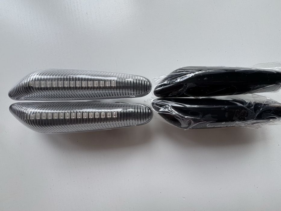 Kierunkowskazy Migacze Dynamic Clear & Dynamic Smoked LED BMW E92 E90 E60 E46 E87 X3 X1