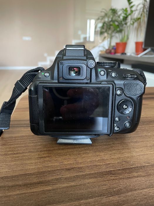 Фотоапарат Nikon 5200 18-105 Бу
