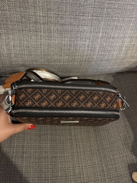 Mala Guess castanho