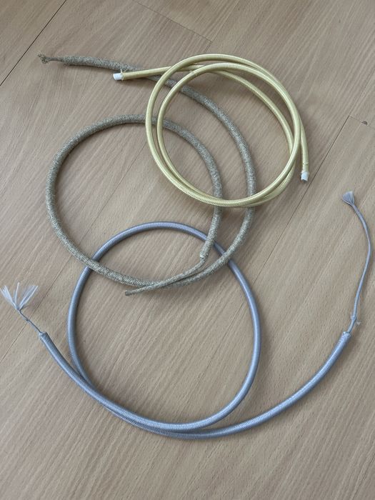 Trzy przewody w oplocie