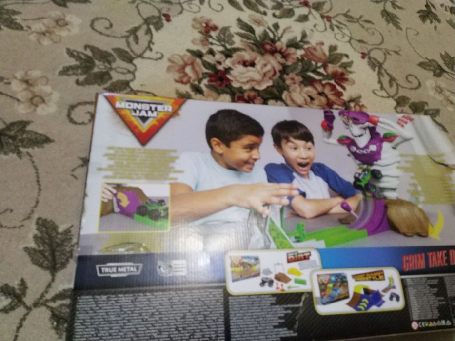 Monster jam трек,игровой набор