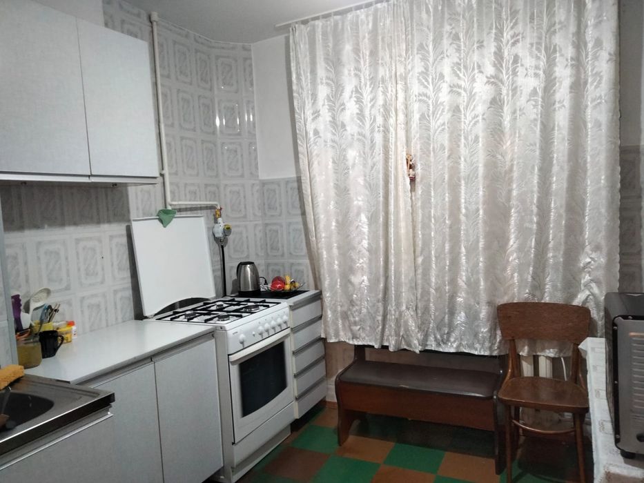 Продается 1комнатная квартира на Жилпоселке.