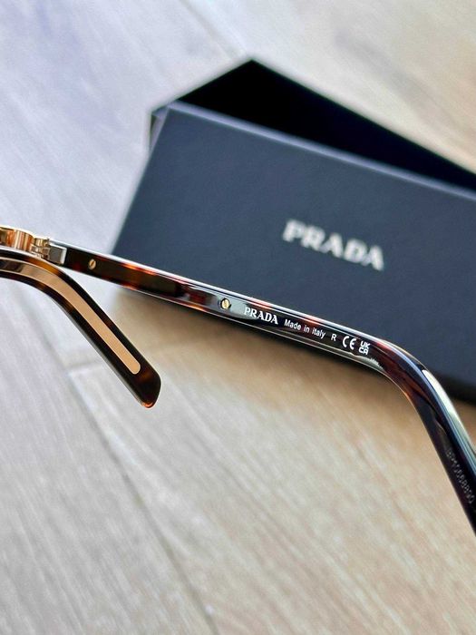Sprzedam okulary przeciwsłoneczne prada