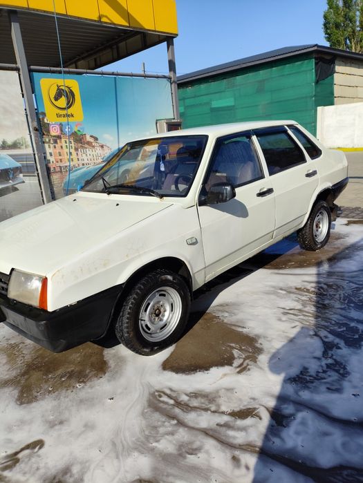 ВАЗ - 21099, в доброму стані
