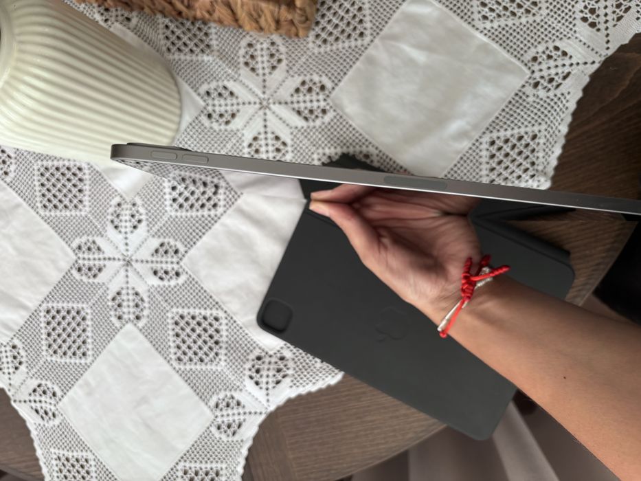 Ipad Pro (4 geraçao) com Magic Keyboard 2023