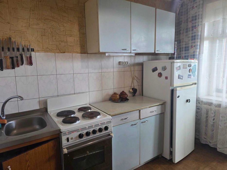 Здам 1 кімнатну Лобановського 37, спецпроект, цегла.