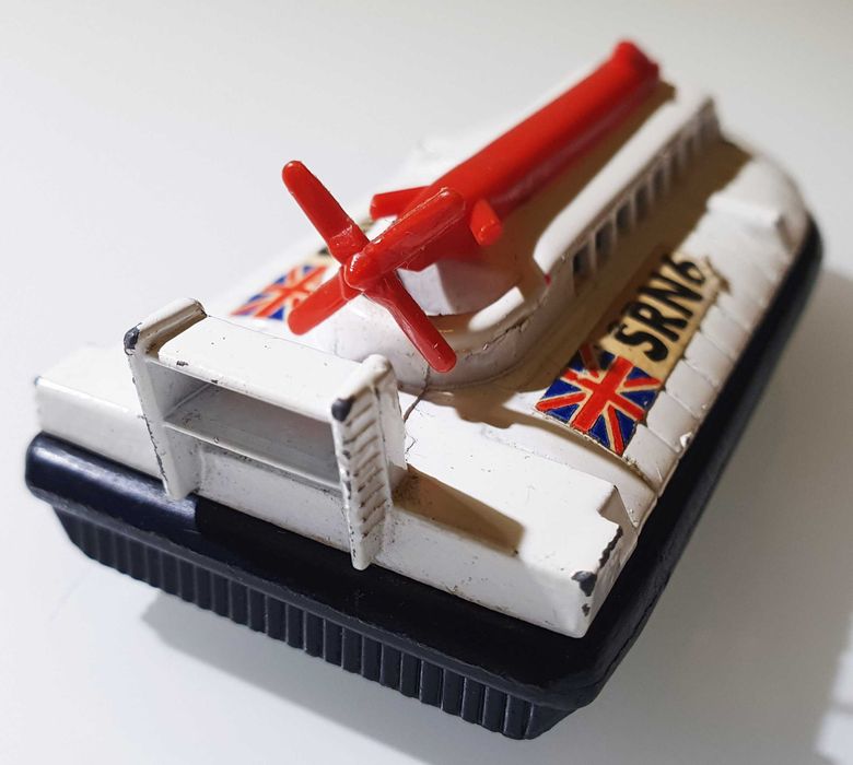 Antiga Miniatura ~ "SRN6 HOVERCRAFT" ~ Matchbox ~ sem Caixa ~ 1972