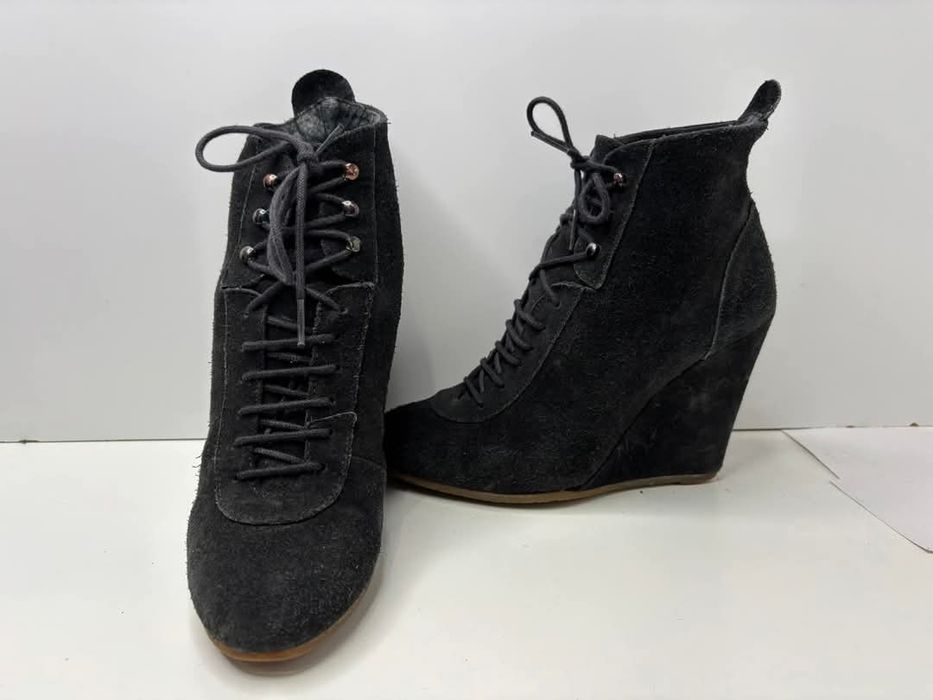 Botki skórzane na koturnie Zara Rozmiar 38